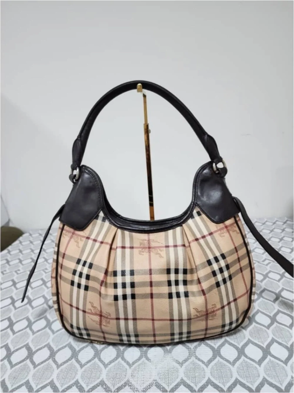 Authentic BURBERRY Haymarket Check Small Brooklyn Hobo Brown/Beige